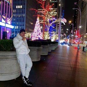 Meet your Posher, Juan pablo